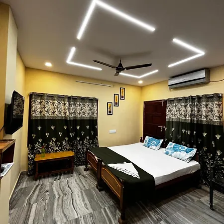 The Padmavathi Homestay Visakhapatnam Exterior photo